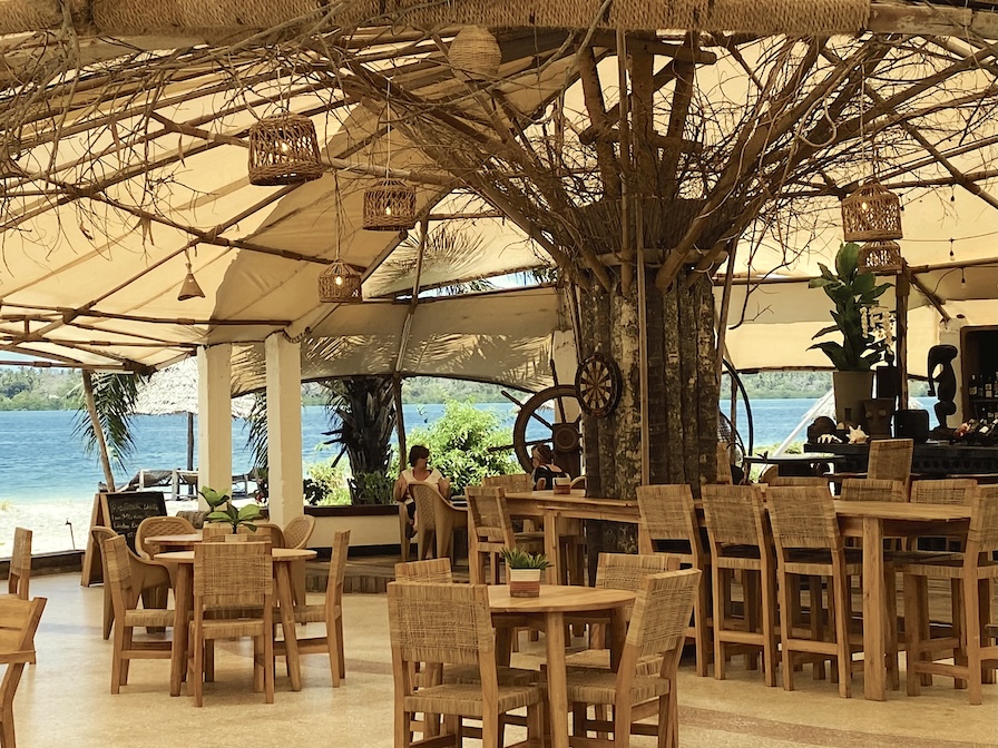 Bar in Basecamp Mafia Island during a safari with Caracal Tours & Safaris Tanzania